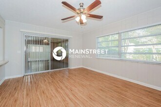 2517 Chapel Way in Tampa, FL - Building Photo - Building Photo
