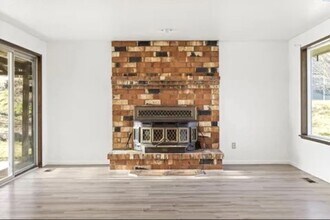 4202 Maple Ln in West Richland, WA - Foto de edificio - Building Photo