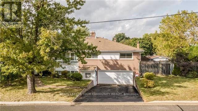 property at 796 Botany Hill Crescent