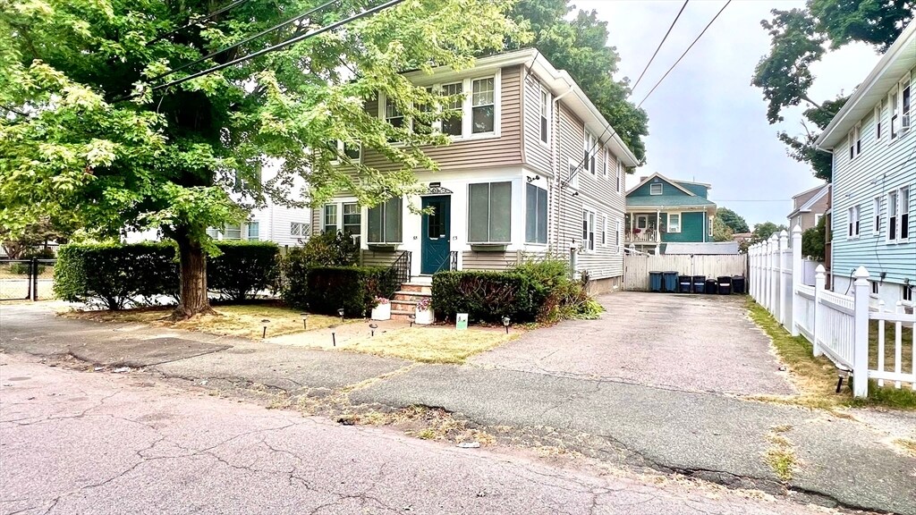 63 Holyoke St in Quincy, MA - Building Photo