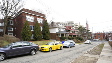 2031 Wendover St in Pittsburgh, PA - Building Photo - Building Photo