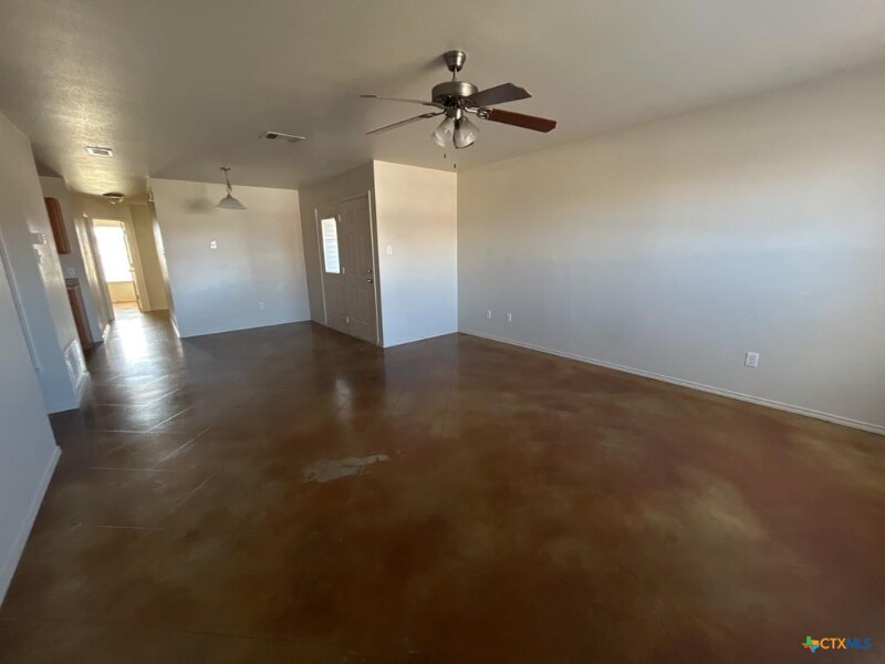 6400 Temora Loop in Killeen, TX - Building Photo