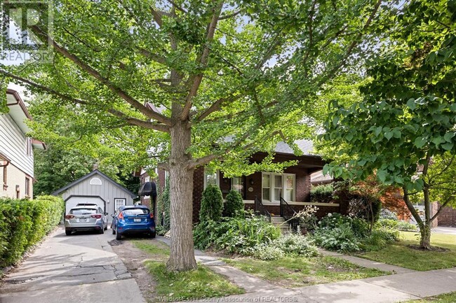property at 456 Askin Ave