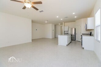 35396 W San Capistrano Ave in Maricopa, AZ - Building Photo - Building Photo