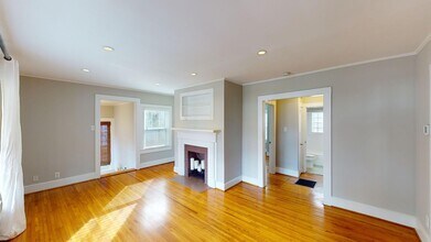 1919 Nassau Blvd in Charlotte, NC - Building Photo - Building Photo