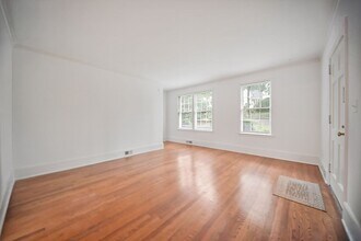 3800 Thornwood Rd in Columbia, SC - Building Photo - Building Photo
