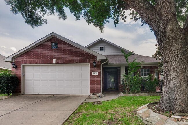 10527 Friars Hill photo'