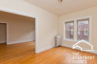 1331 W Touhy Ave, Unit 3N in Chicago, IL - Building Photo - Building Photo