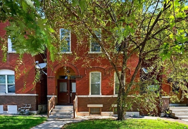 3419 Montana St in St. Louis, MO - Building Photo - Building Photo