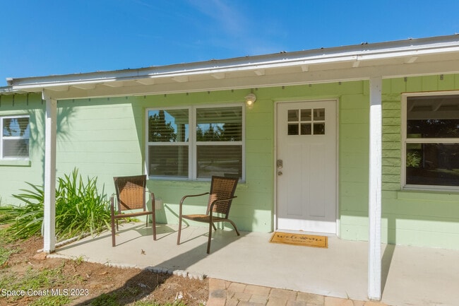 property at 2040 Palm Ave