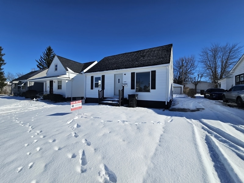 4445 E 154th St in Cleveland, OH - Building Photo