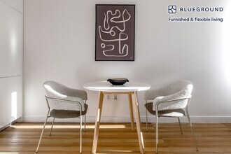 70 W 45th St in New York, NY - Building Photo - Building Photo