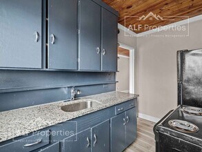 1301 S 10th St in Lillington, NC - Building Photo - Building Photo