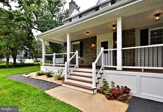 942 Valley Rd in Blue Bell, PA - Building Photo - Building Photo