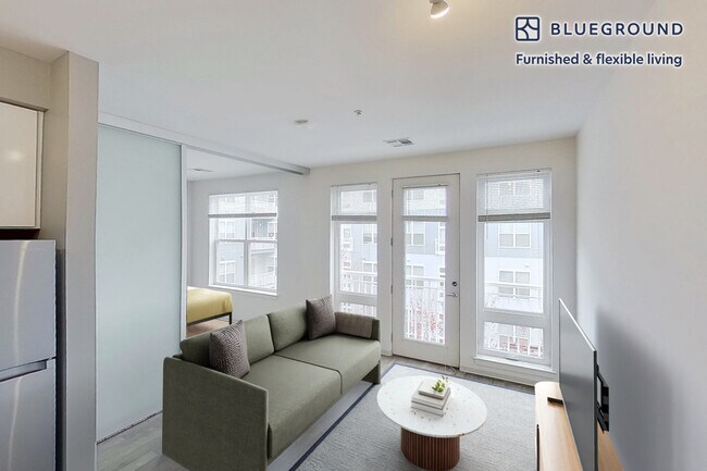 445 Artisan Way
