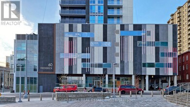 60-3260 Frederick St in Kitchener, ON - Building Photo - Building Photo
