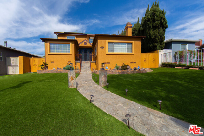 5183 Obama Blvd in Los Angeles, CA - Building Photo - Building Photo