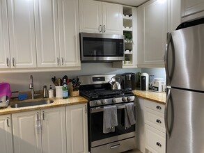 17 Middle St, Unit 3 in Boston, MA - Building Photo - Building Photo