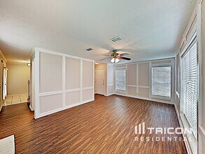 5343 Kent Dr in Pasadena, TX - Building Photo - Building Photo