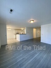 202 Kinnley Ct in Greensboro, NC - Building Photo - Building Photo