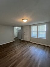 489 W Outer Dr in Oak Ridge, TN - Building Photo - Building Photo