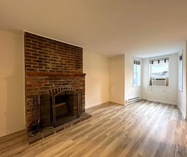 903 C St NE in Washington, DC - Building Photo - Building Photo