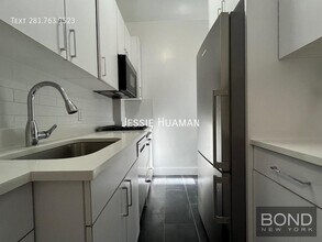 106 E 81st St, Unit 3A in New York, NY - Building Photo - Building Photo