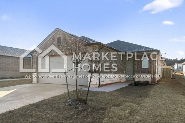 812 NE 102nd Ter in Oklahoma City, OK - Building Photo - Building Photo