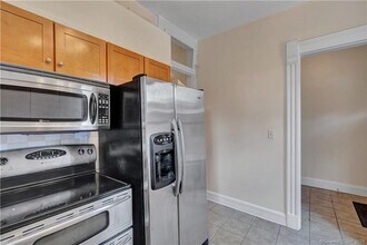 125 Dwight St-Unit -2 in New Haven, CT - Building Photo - Building Photo