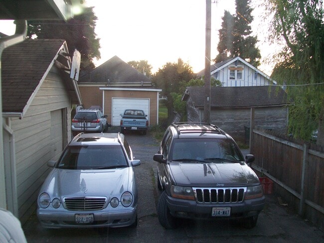 1531 James St in Bellingham, WA - Building Photo - Building Photo