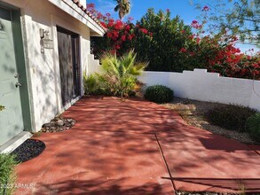 14222 N Brunswick Dr in Fountain Hills, AZ - Building Photo - Building Photo