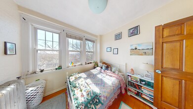 75 Nottinghill Rd, Unit 5 in Boston, MA - Building Photo - Building Photo