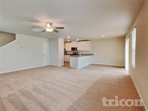 294 Coleshill Rd in Angier, NC - Foto de edificio - Building Photo