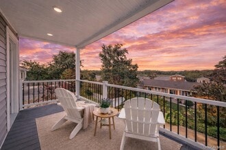 119 Whittier Dr in Kings Park, NY - Building Photo - Building Photo