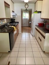 5010 Wakefield Chapel Rd in Annandale, VA - Building Photo - Building Photo