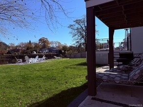 640 Derby Ave in Woodmere, NY - Building Photo - Building Photo