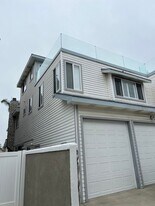 410 7th St in Huntington Beach, CA - Building Photo