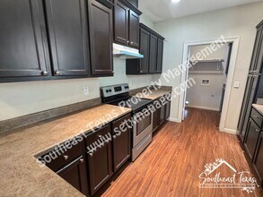 820 Stilwell Blvd in Port Arthur, TX - Building Photo - Building Photo