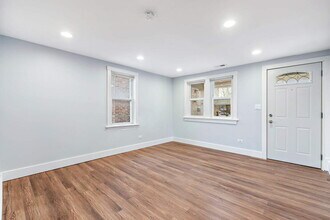 317 Sherman Ave in Evanston, IL - Building Photo - Building Photo