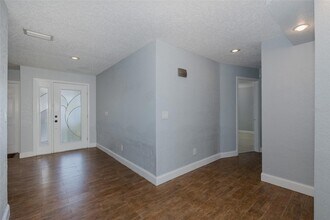 3841 Rudder Way in New Port Richey, FL - Building Photo - Building Photo