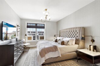 990 Corporate Dr in Westbury, NY - Building Photo - Building Photo