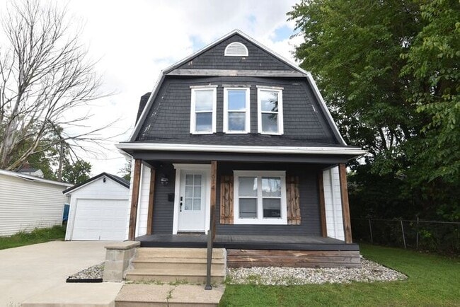 property at 614 Locust St