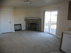 115 Montalto Dr, Unit 115 montalto in Cheyenne, WY - Foto de edificio - Building Photo