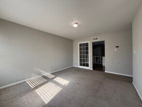 1420 E 31st St S in Wichita, KS - Building Photo - Building Photo