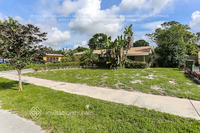 property at 3441 SW 20th Ct
