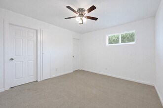 5718 Eskridge St in Houston, TX - Building Photo - Building Photo