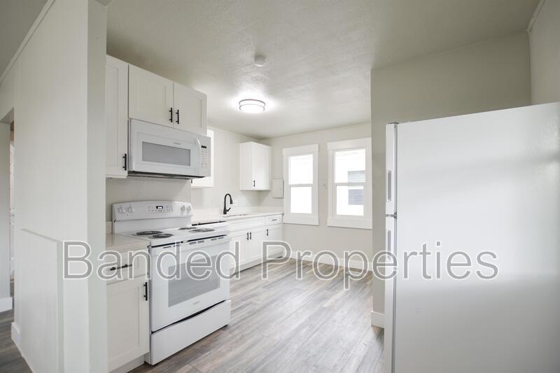 263 Maple St in Tooele, UT - Building Photo