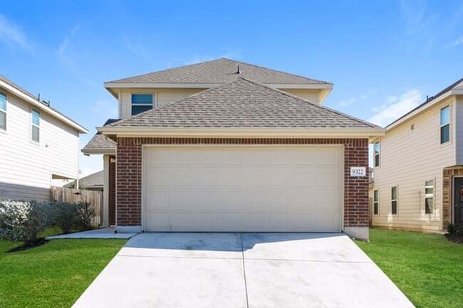 property at 9322 Evening Shade Ct