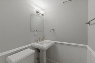 1828 W Berenice Ave in Chicago, IL - Building Photo - Building Photo