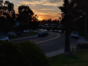 10006 Maya Linda Rd, Unit 5104 in San Diego, CA - Foto de edificio - Building Photo